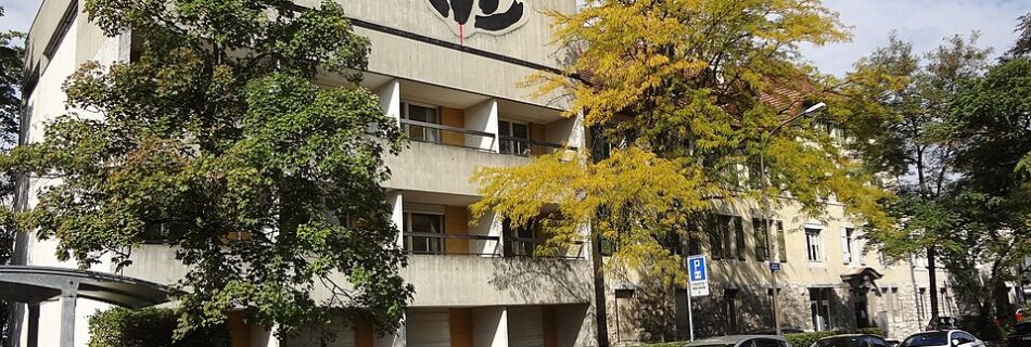 Bâtiment du site de l’hôpital Beau-Séjour à Genève, photographié en 2017